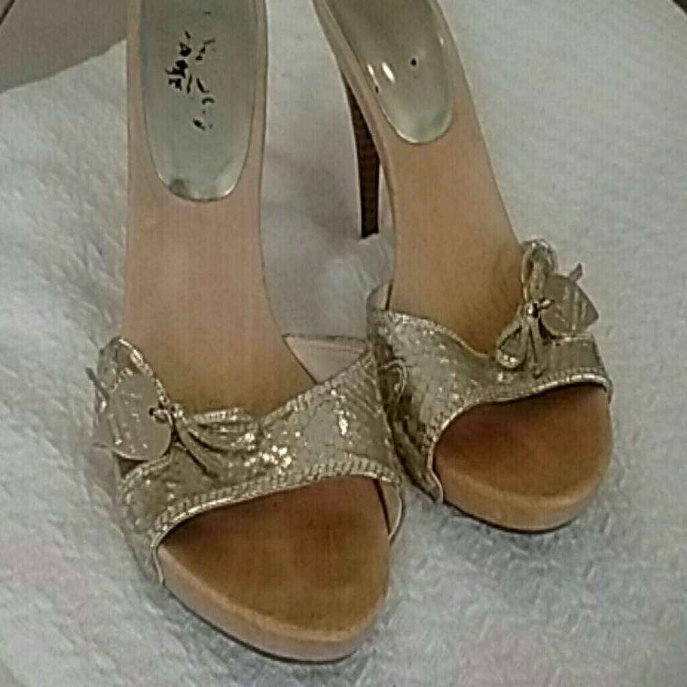 Wooden Heeled Sandals